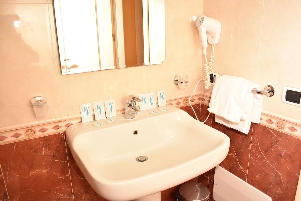 Hotel Miravalle Napoli Eksteriør billede